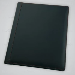 Folder A4 CHAMBORD Pierre Cardin - czarny (B5600700IP303)