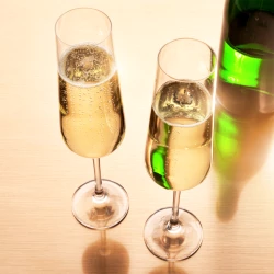 Prezentowy zestaw 2 kieliszków do szampana Vanilla Season - przeźroczysty (H5400102IP1)