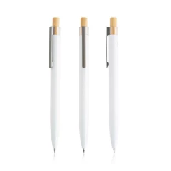 Aluminiowy długopis z recyklingu z bambusowym detalem - Light grey (IP13158495)